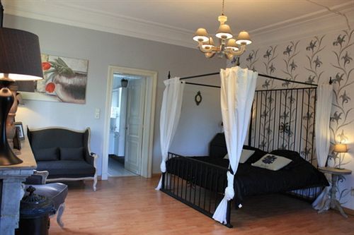 B&B Huyze Max Dilsen Stokkem Bagian luar foto