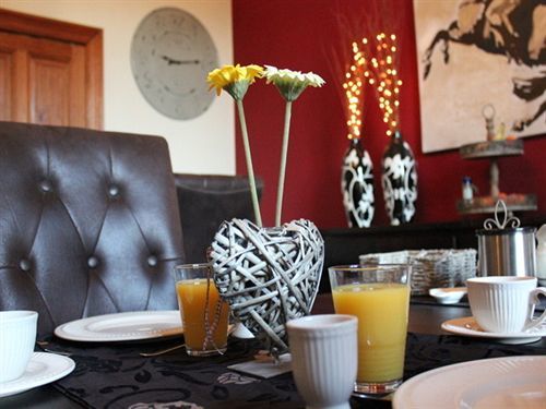 B&B Huyze Max Dilsen Stokkem Bagian luar foto