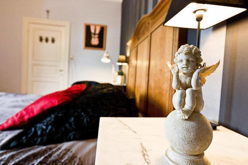 B&B Huyze Max Dilsen Stokkem Bagian luar foto